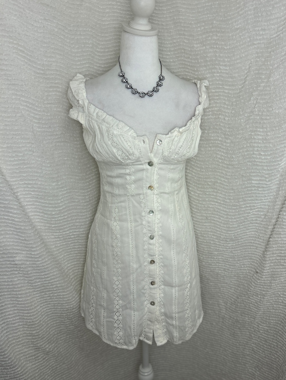 Skylar + Madison White Eyelet Dress Small Lined Bridal Shower Summer Beach Boho